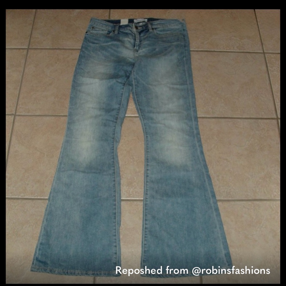 Henry & Belle Light Wash Blue Flared flare Jeans Lila Belle 31
